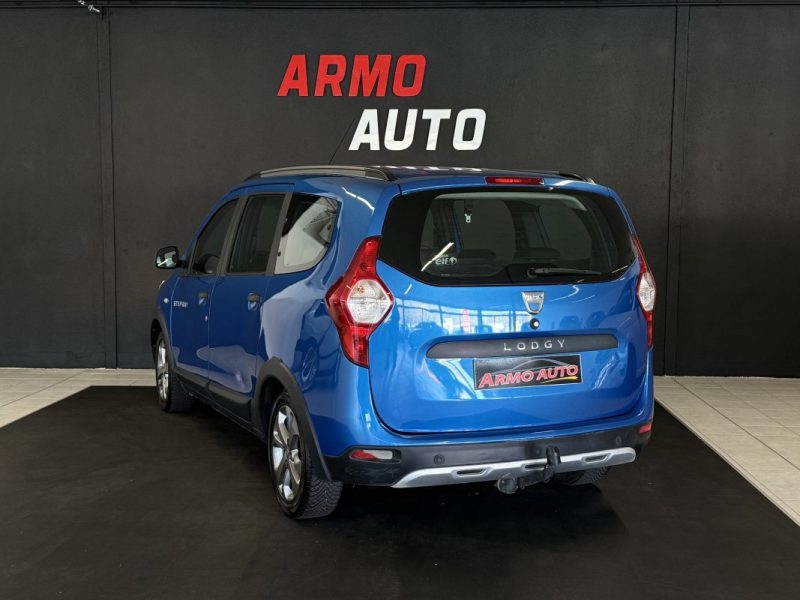 DACIA Lodgy 1.2 TCe 115 ch Stepway 7 places