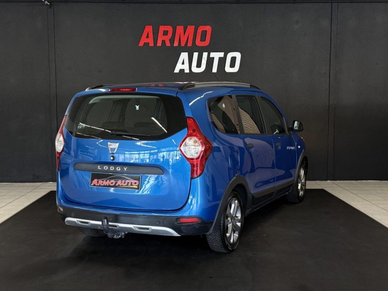 DACIA Lodgy 1.2 TCe 115 ch Stepway 7 places