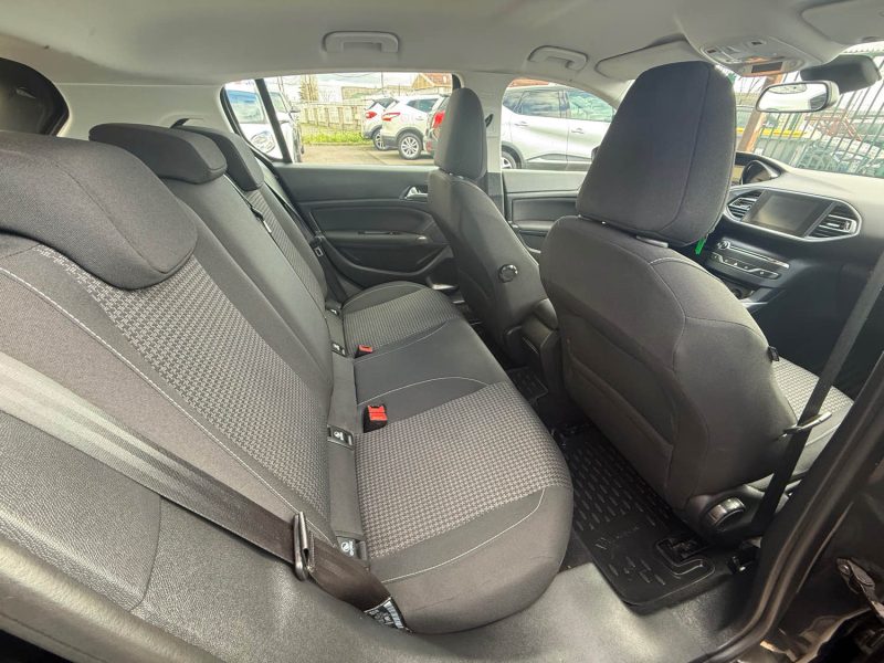 PEUGEOT 308 PHASE 2 BOITE AUTOMATIQUE EAT8 1.5 BLUE HDI - 130CV 16V TURBO 2019