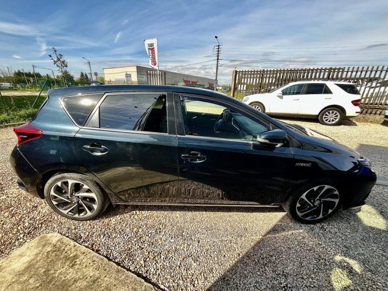 TOYOTA AURIS 1.8 HSD 136CH TECHNOLINE 03/2017 