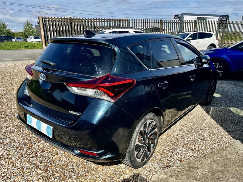 TOYOTA Auris 1.8 136Ch Technoline 03/2017