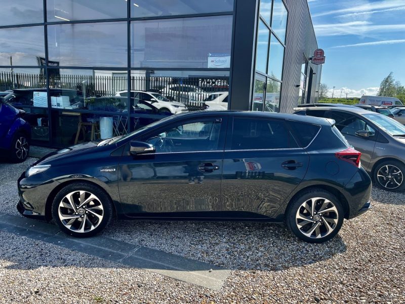 TOYOTA Auris 1.8 136Ch Technoline 03/2017