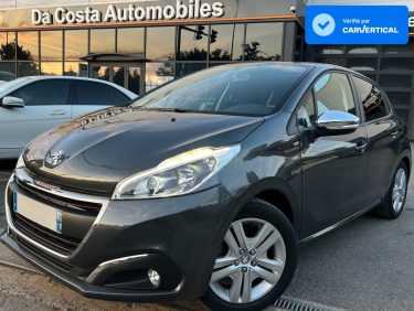 PEUGEOT 208 PHASE 2 SIGNATURE 1.2 82 Cv 5 PORTES / APPLE CARPLAY & ANDROID ECRAN GPS - GARANTIE 1 AN