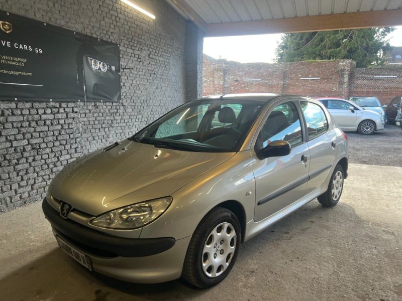 PEUGEOT 206 URBAN 1.4 HDI 70 