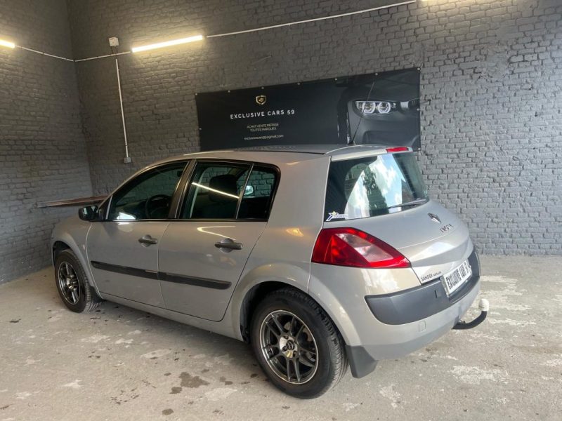 RENAULT  MEGANE II 1.5 DCI AUTHENTIQUE 82CH 