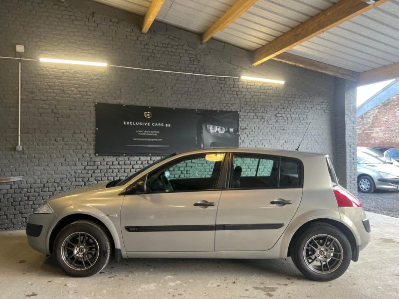 RENAULT  MEGANE II 1.5 DCI AUTHENTIQUE 82CH 