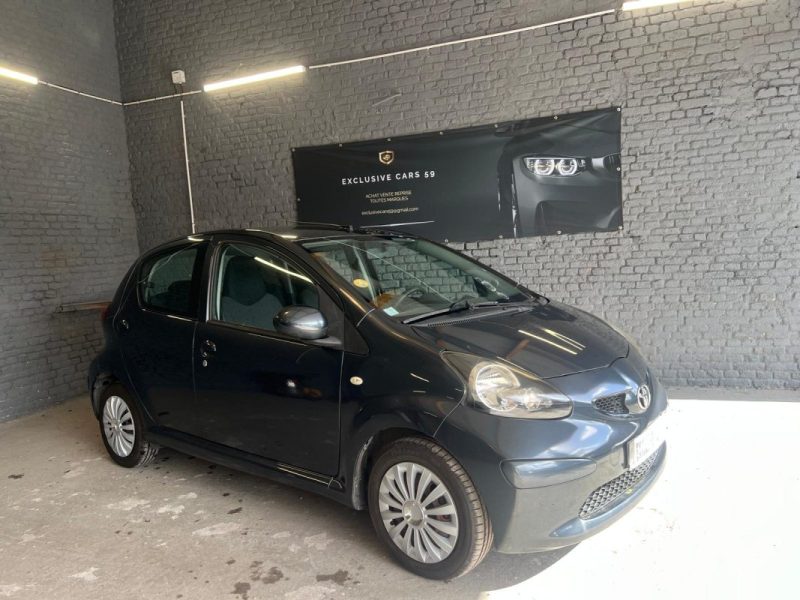 TOYOTA AYGO 1.4 HDI CONFORT 5P FAIBLE KILOMÉTRAGE  