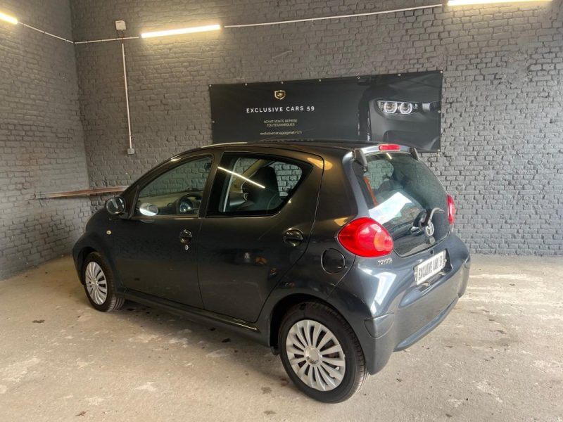 TOYOTA AYGO 1.4 HDI CONFORT 5P FAIBLE KILOMÉTRAGE  