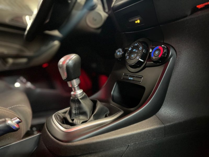 FORD FIESTA 1.6 Ecoboost 182CH ST 3P 