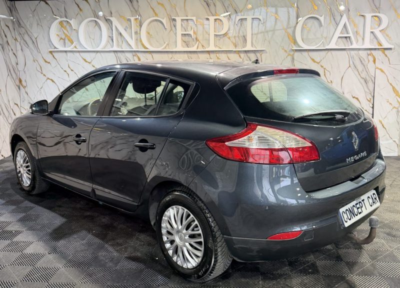 RENAULT MEGANE 1.6 JE T AIME 2012 - 50 800Kms - Distrib ok - Premier Main - Suivit RENAULT
