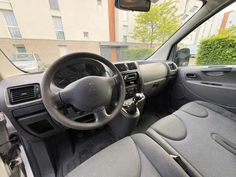 PEUGEOT EXPERT 2.0 HDI DOUBLE CABINE 6 PLACES 2010