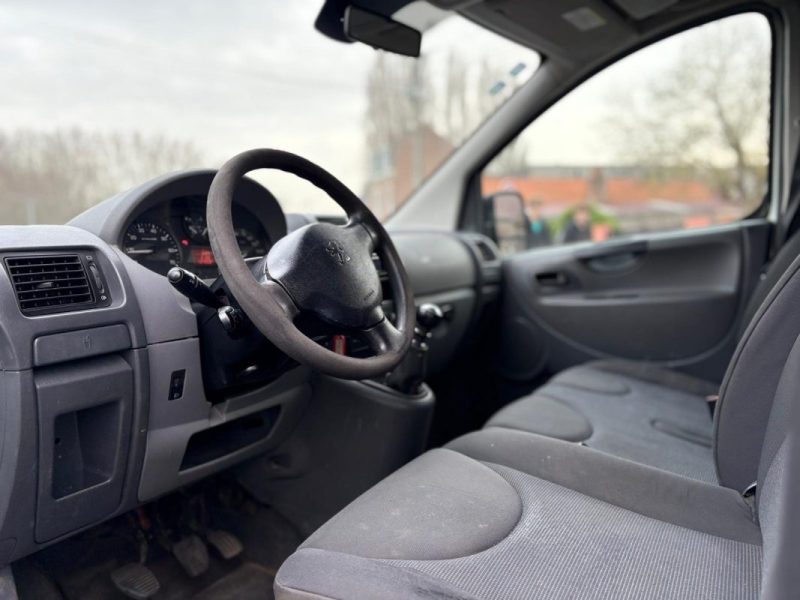 PEUGEOT EXPERT 2.0 HDI DOUBLE CABINE 6 PLACES 2010