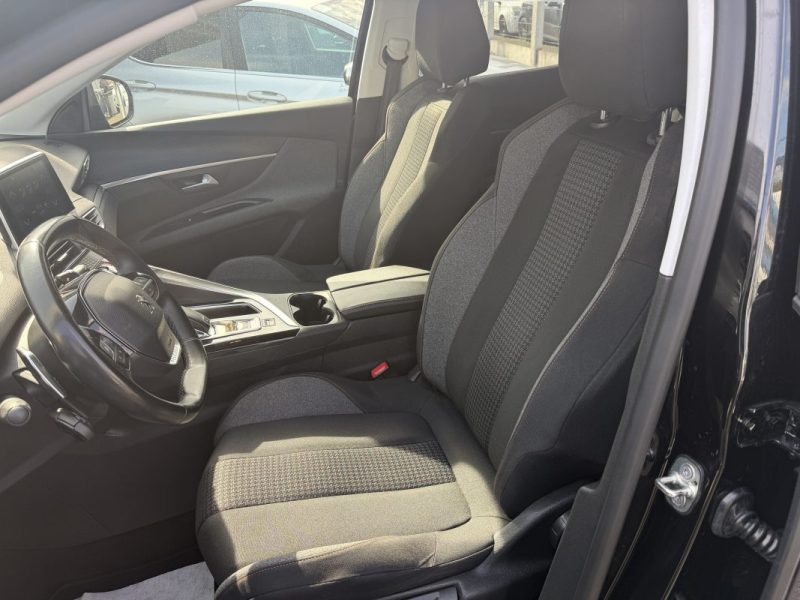 PEUGEOT 3008 SUV  1.5 BLUEHDI 130 2018