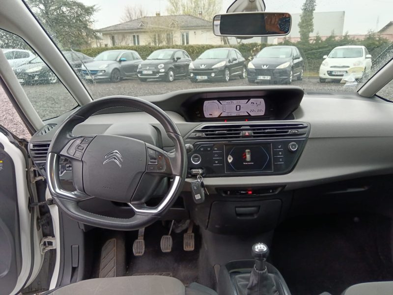 CITROEN GRAND C4 PICASSO 7 PLACES 1.6 BLUEHDI / DISTRIBUTION NEUVE / CT OK / Suivi Citroën