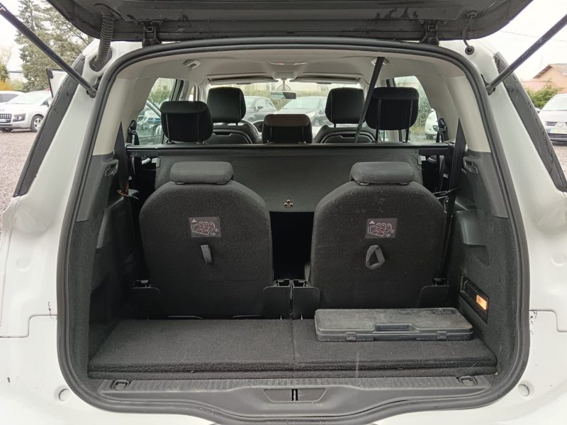 CITROEN GRAND C4 PICASSO 7 PLACES 1.6 BLUEHDI / DISTRIBUTION NEUVE / CT OK / Suivi Citroën