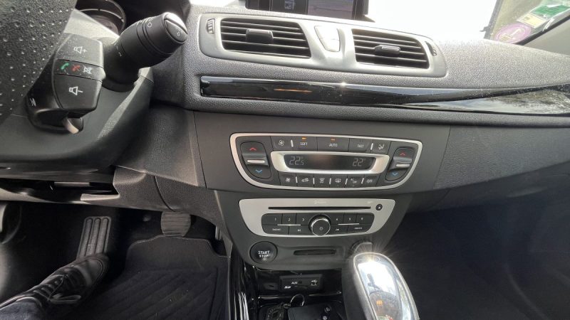 RENAULT MEGANE III 1.2 TCE 130CH BOSE EDC  2016