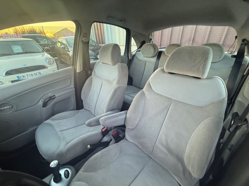 CITROEN C3 BOITE AUTOMATIQUE 1.6I - 110CV 16V EXCLUSIVE SENSODRIVE 2002