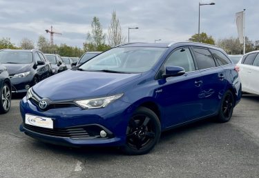 TOYOTA AURIS TOURING SPORTS 1.8 HYBRID 136h BLACK EDITION
