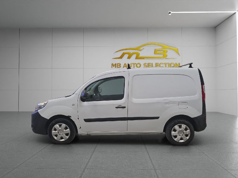 RENAULT KANGOO II 1.5 DCI 75CH * DISTRIBUTION NEUVE *.