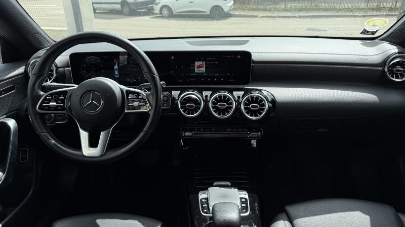 MERCEDES CLA 180 D 116CH BUSINESS LINE 7G-DCT 2019