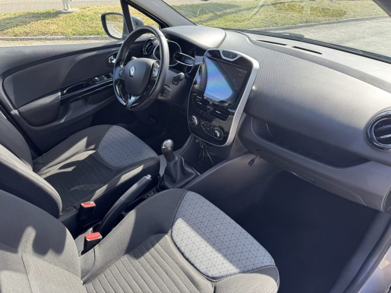 RENAULT CLIO IV 0.9 TCE 90CH INTENS