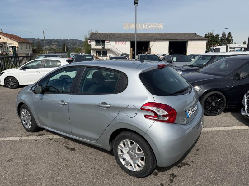 PEUGEOT 208 1.4 HDI 68CH  GARANTIE