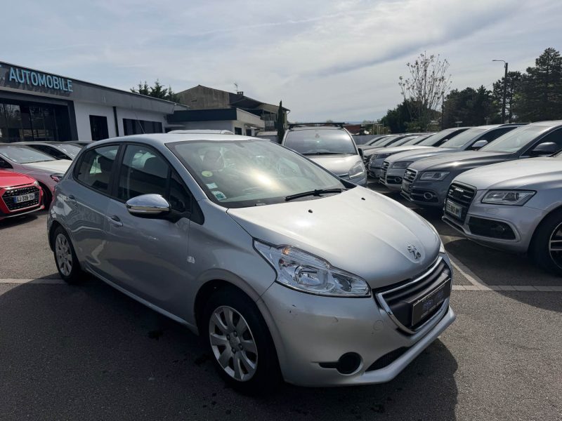 PEUGEOT 208 1.4 HDI 68CH  GARANTIE