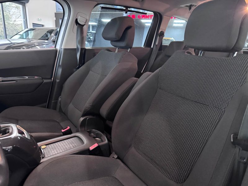 PEUGEOT 5008  1.6 HDI 115cv PHASE 2 ALLURE  /  7 PLACES / 1 ere MAIN