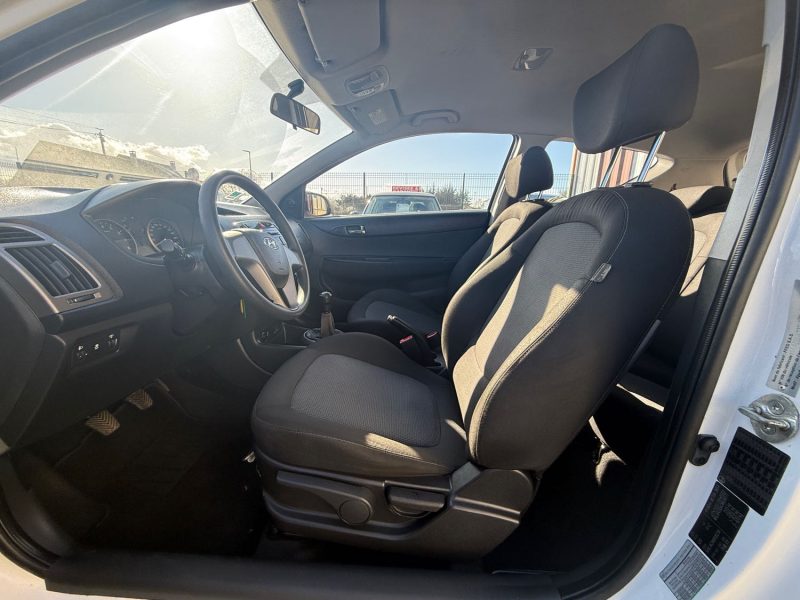 HYUNDAI I20 PHASE 2 1.2I - 16V 86CV 2013