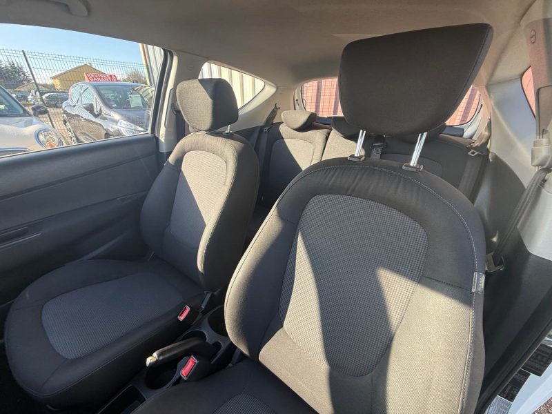 HYUNDAI I20 PHASE 2 1.2I - 16V 86CV 2013