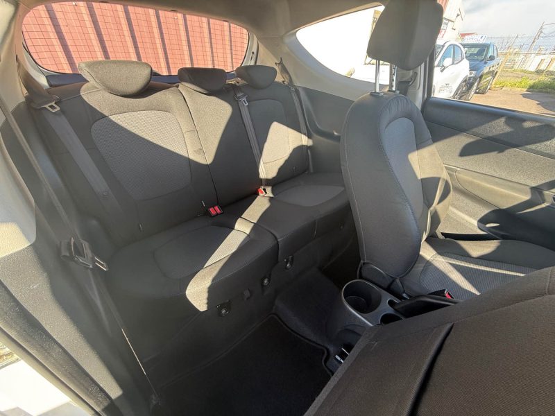 HYUNDAI I20 PHASE 2 1.2I - 16V 86CV 2013