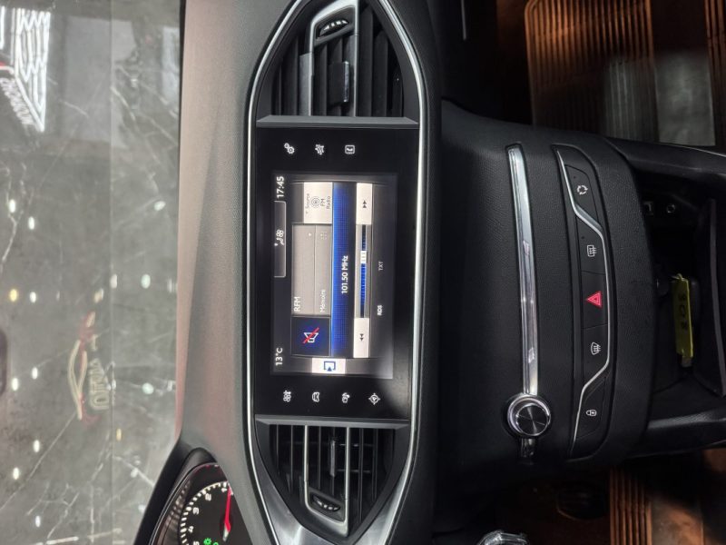 PEUGEOT 308 II 1.6 1598CM3 156CV  2013