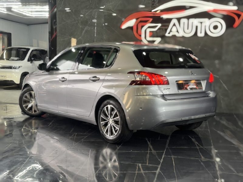 PEUGEOT 308 II 1.6 1598CM3 156CV  2013