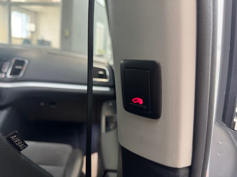 VOLKSWAGEN SHARAN 2.0 TDI 140ch 4MOTION CARAT 7PLACES 1ERE MAIN GARANTIE 12 MOIS HIST.COMPLET 🇨🇵