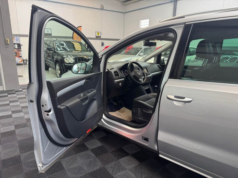 VOLKSWAGEN SHARAN 2.0 TDI 140ch 4MOTION CARAT 7PLACES 1ERE MAIN GARANTIE 12 MOIS HIST.COMPLET 🇨🇵