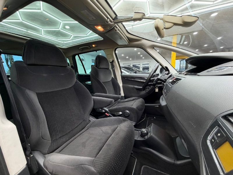 CITROEN C4 2.0 HDI 138 EXCLUSIVE BVA 7 PLACES 