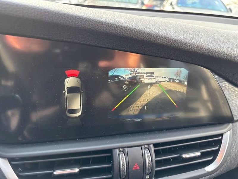 ALFA ROMEO GIULIA II 2.0 TB 200 SUPER AT8*1°Main*GPS*CUIR*