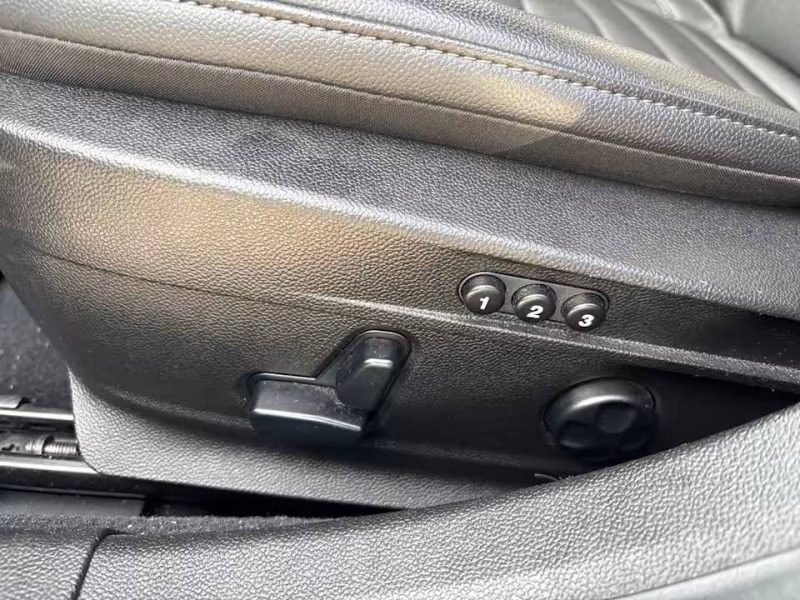 ALFA ROMEO GIULIA II 2.0 TB 200 SUPER AT8*1°Main*GPS*CUIR*