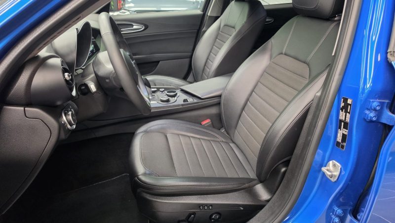 ALFA ROMEO GIULIA II 2.0 TB 200 SUPER AT8*1°Main*GPS*CUIR*