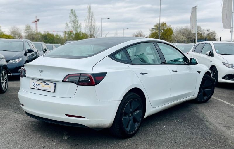TESLA MODEL 3 STANDARD RWD PLUS 283ch MY22