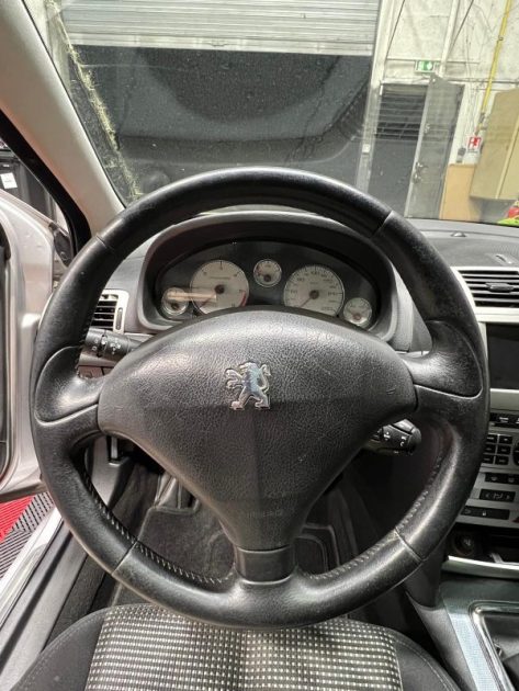 Superbe 407 SW Finition Sport, 2L Hdi 136Ch, 2ème Main, Toit Panoramique, Attelage Garantie
