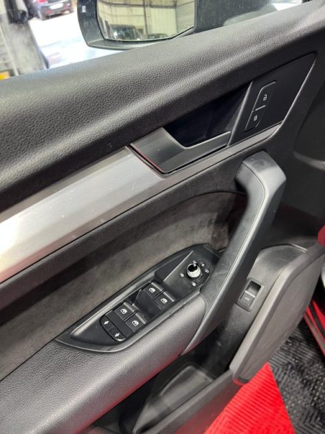 Audi Q5 S Line Quattro 40, TOIT OUVRANT, 2L TDI 190Ch Boite Auto S-Tronic 7,  Garantie