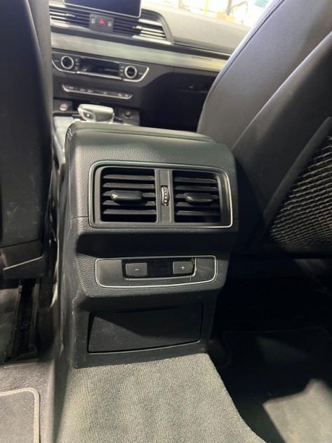 Audi Q5 S Line Quattro 40, TOIT OUVRANT, 2L TDI 190Ch Boite Auto S-Tronic 7,  Garantie