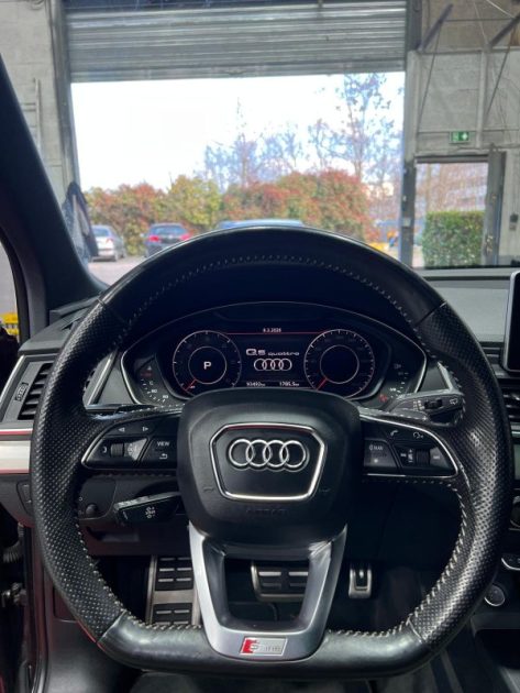 Audi Q5 S Line Quattro 40, TOIT OUVRANT, 2L TDI 190Ch Boite Auto S-Tronic 7,  Garantie