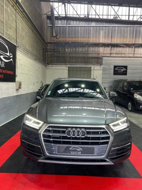 Audi Q5 S Line Quattro 40, TOIT OUVRANT, 2L TDI 190Ch Boite Auto S-Tronic 7,  Garantie