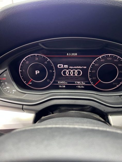 Audi Q5 S Line Quattro 40, TOIT OUVRANT, 2L TDI 190Ch Boite Auto S-Tronic 7,  Garantie