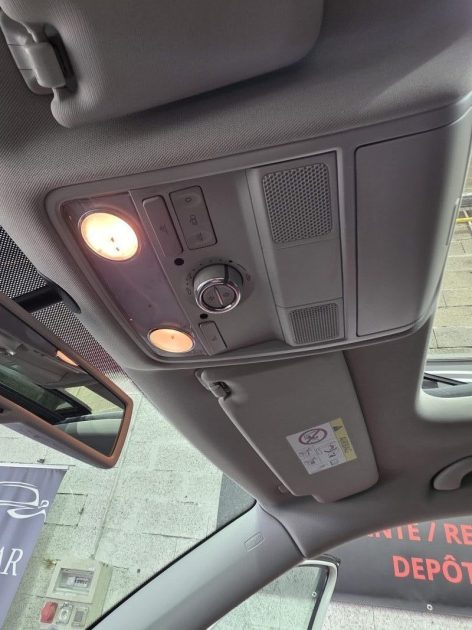 Superbe VW Tiguan 4x4 2L 150Ch, Finition Lounge, Boule d'Attelage, Toit Ouvrant, Carplay, Garantie