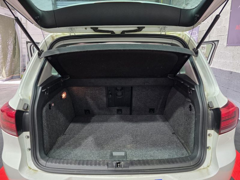 Superbe VW Tiguan 4x4 2L 150Ch, Finition Lounge, Boule d'Attelage, Toit Ouvrant, Carplay, Garantie
