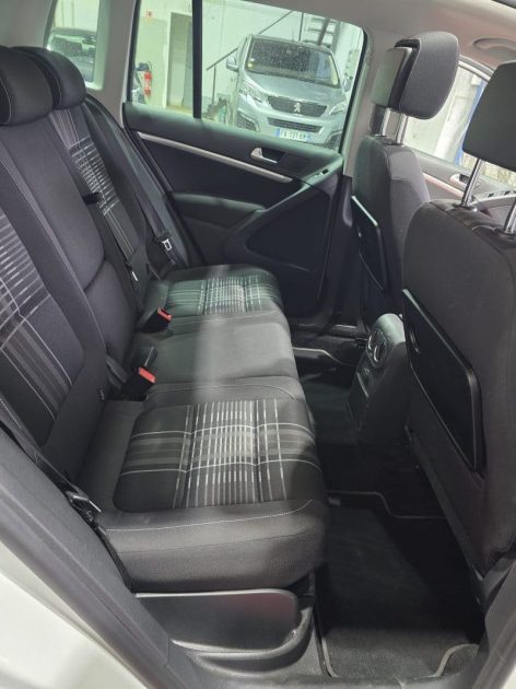 Superbe VW Tiguan 4x4 2L 150Ch, Finition Lounge, Boule d'Attelage, Toit Ouvrant, Carplay, Garantie