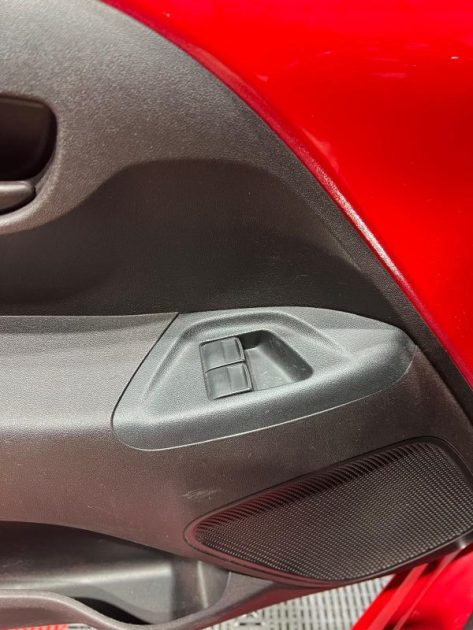 Superbe Peugeot 108 Style 1.0L Vti 72 Ch S&S, 2ème Main, Faible Km , Garantie ✅️
